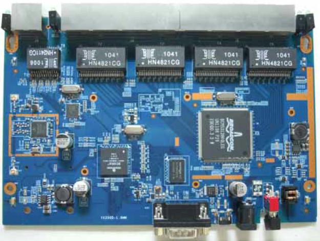 NETGEAR FVS318N board